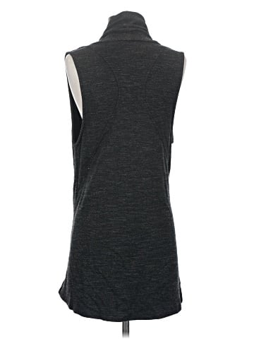 Red 23 Vest (view 2)