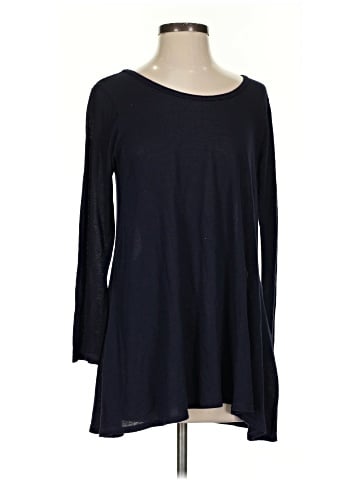 Plume and Thread 3/4 Sleeve T-Shirt (view 1)