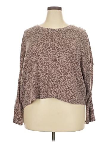 Olive and Oak 3/4 Sleeve T-Shirt (view 1)