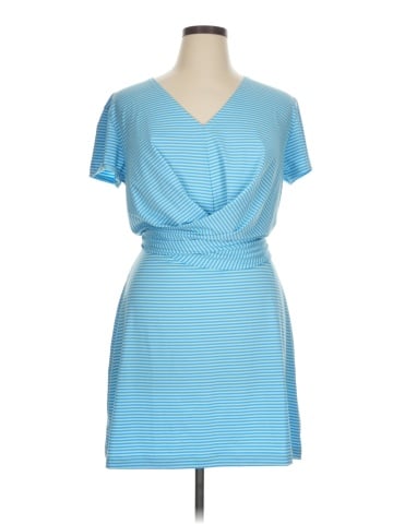 Vineyard Vines Casual Dress (view 1)