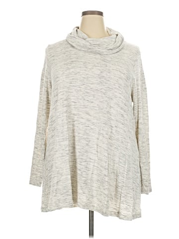 Carolina Belle 3/4 Sleeve Top (view 1)
