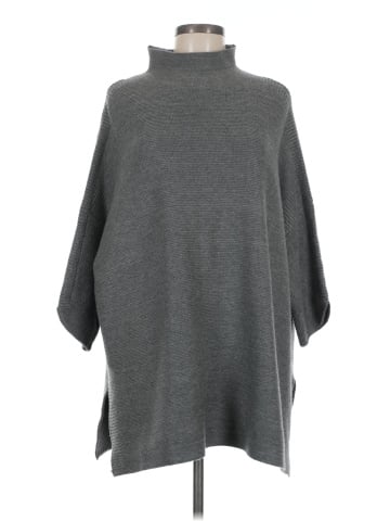 Kerisma Poncho (view 1)
