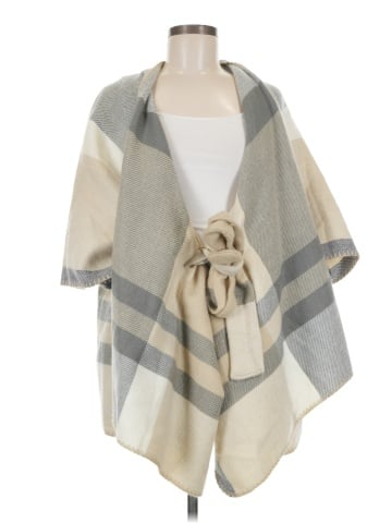 Massini Poncho (view 1)