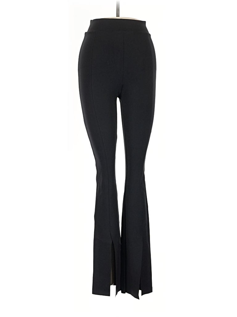 Click to view more detailed imagery on our partner's website Pre-owned Commando Yoga Pants In Black