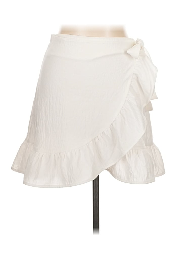 Pre-owned Pink Lily Casual Skirt In White