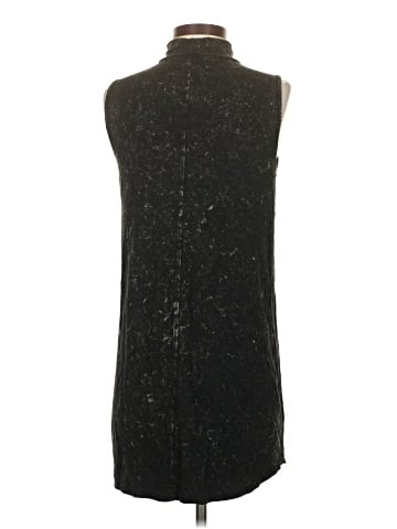 Lilla P Casual Dress (view 2)