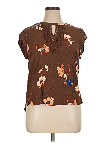 Daniel Rainn Short Sleeve Blouse (view 1)