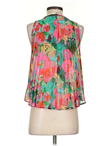BB Dakota Sleeveless Blouse (view 2)