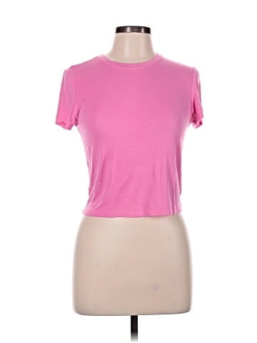 Victoria's Secret Short Sleeve T-Shirt (view 1)