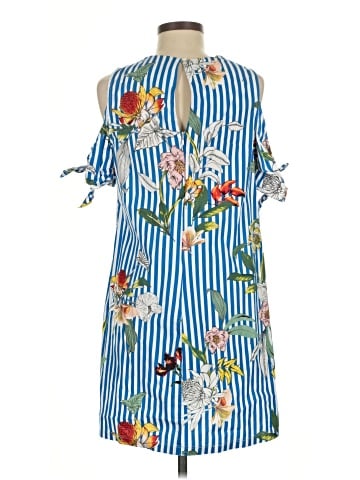 Julia Jordan Casual Dress (view 2)