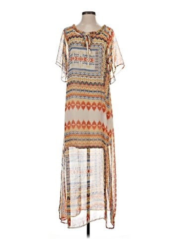 Romeo & Juliet Couture Casual Dress (view 1)