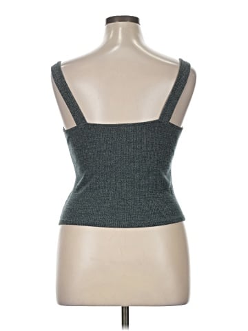 Only Sleeveless Top (view 2)