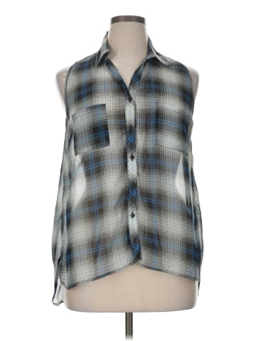 Dots Sleeveless Button-Down Shirt (view 1)