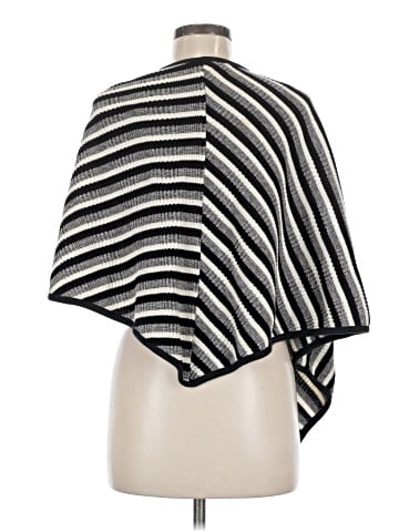 Gemilli Poncho (view 2)