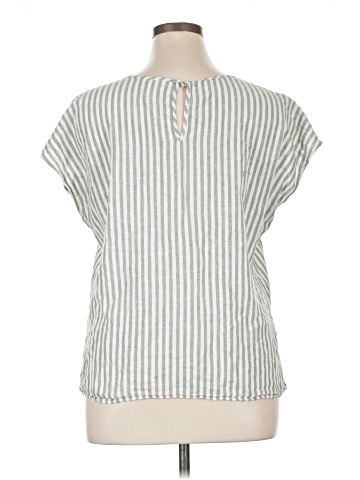 Caslon Sleeveless T-Shirt (view 2)