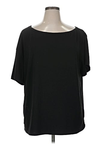 Trendy Queen Short Sleeve Top (view 1)