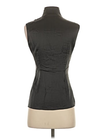 D. Exterior Sleeveless Blouse (view 2)