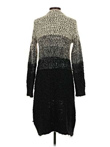 Escio Cardigan (view 2)