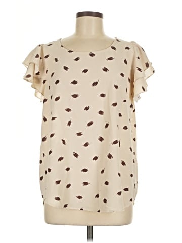 Betsey's Boutique Shop Short Sleeve Blouse (view 1)