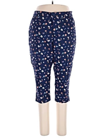 Capri Casual Pants (view 1)