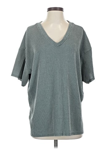 BKE Short Sleeve Top (view 1)