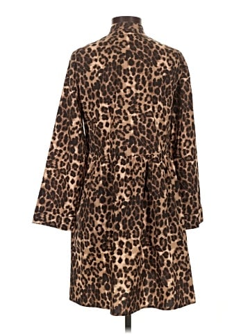 UNTUCKit Casual Dress (view 2)