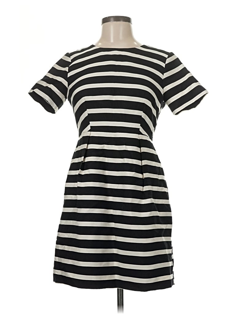 Pre-owned H&m Casual Dress In Black