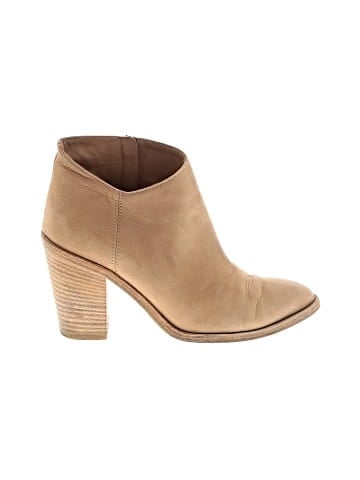 Vince. Ankle Boots (view 1)
