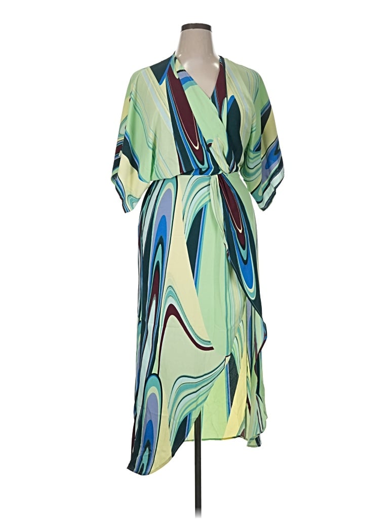 Pre-owned Lezat Casual Dress In Green