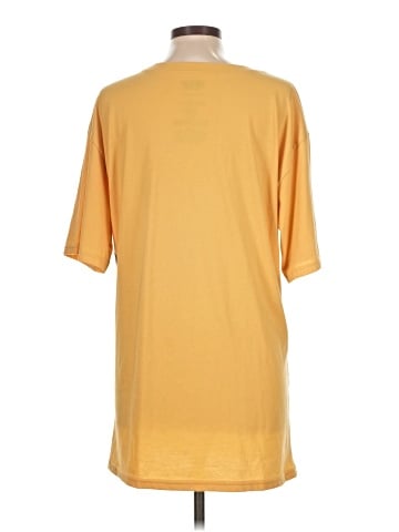 Looney Tunes Short Sleeve T-Shirt (view 2)
