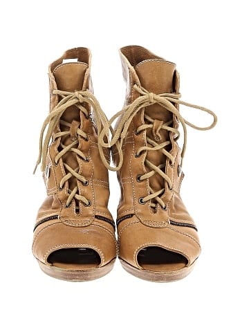 Zamagni Ankle Boots (view 2)