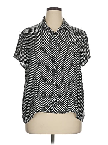 Everleigh Short Sleeve Blouse (view 1)