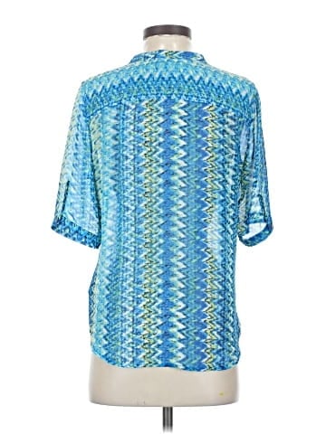 TWO by Vince Camuto Short Sleeve Blouse (view 2)