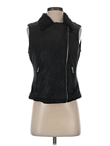 Buttons Vest (view 1)