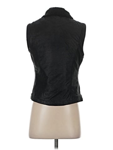 Buttons Vest (view 2)