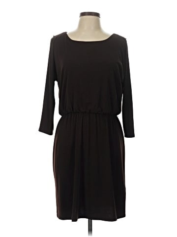 Sandra Darren Casual Dress (view 1)