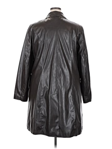 Cato Raincoat (view 2)