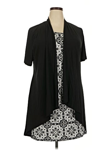 Tiffany & Grey Kimono (view 1)
