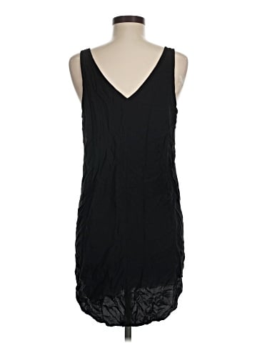 Old Navy Casual Dress (view 2)