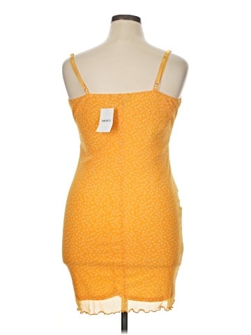 Forever 21 Plus Cocktail Dress (view 2)