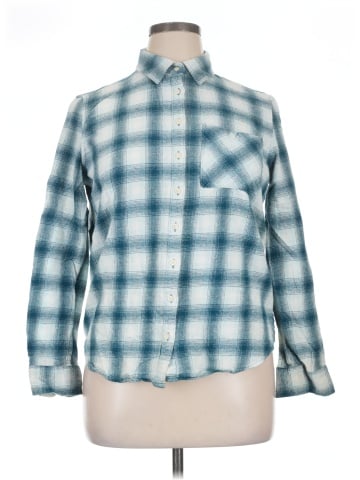 Aeropostale Long Sleeve Button-Down Shirt (view 1)