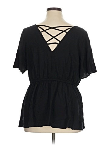 Torrid Short Sleeve Blouse (view 2)