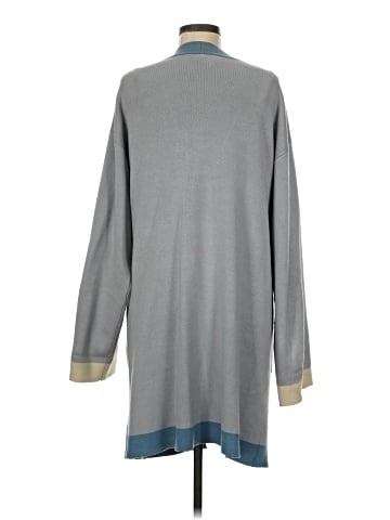 Flat White Kimono (view 2)