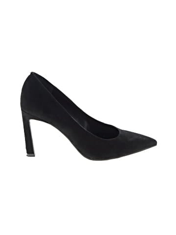 Kelly & Katie Heels (view 1)