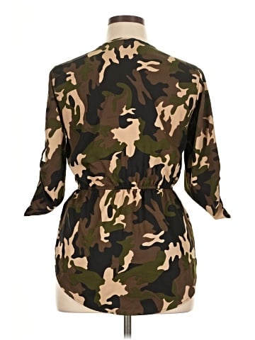 Mileage 3/4 Sleeve Blouse (view 2)