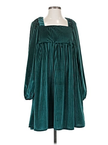 Unbranded Casual Dress (view 1)