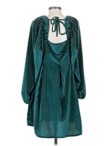 Unbranded Casual Dress (view 2)