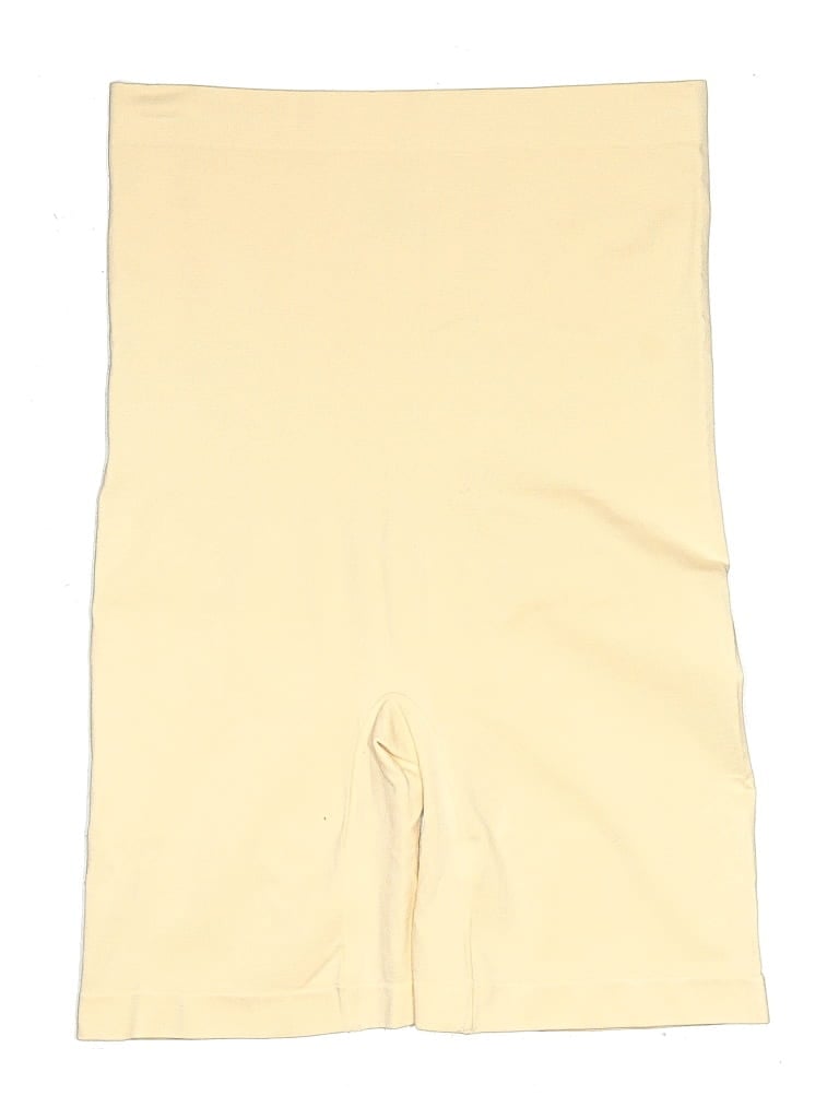 Pre-owned Yummie Athletic Shorts In Yellow