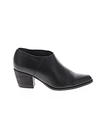 Vince. Ankle Boots (view 1)