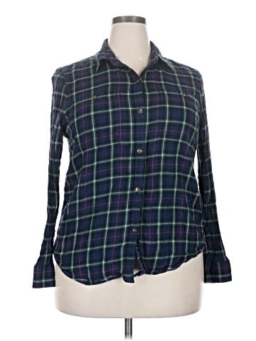 Chaps Long Sleeve Button-Down Shirt (view 1)